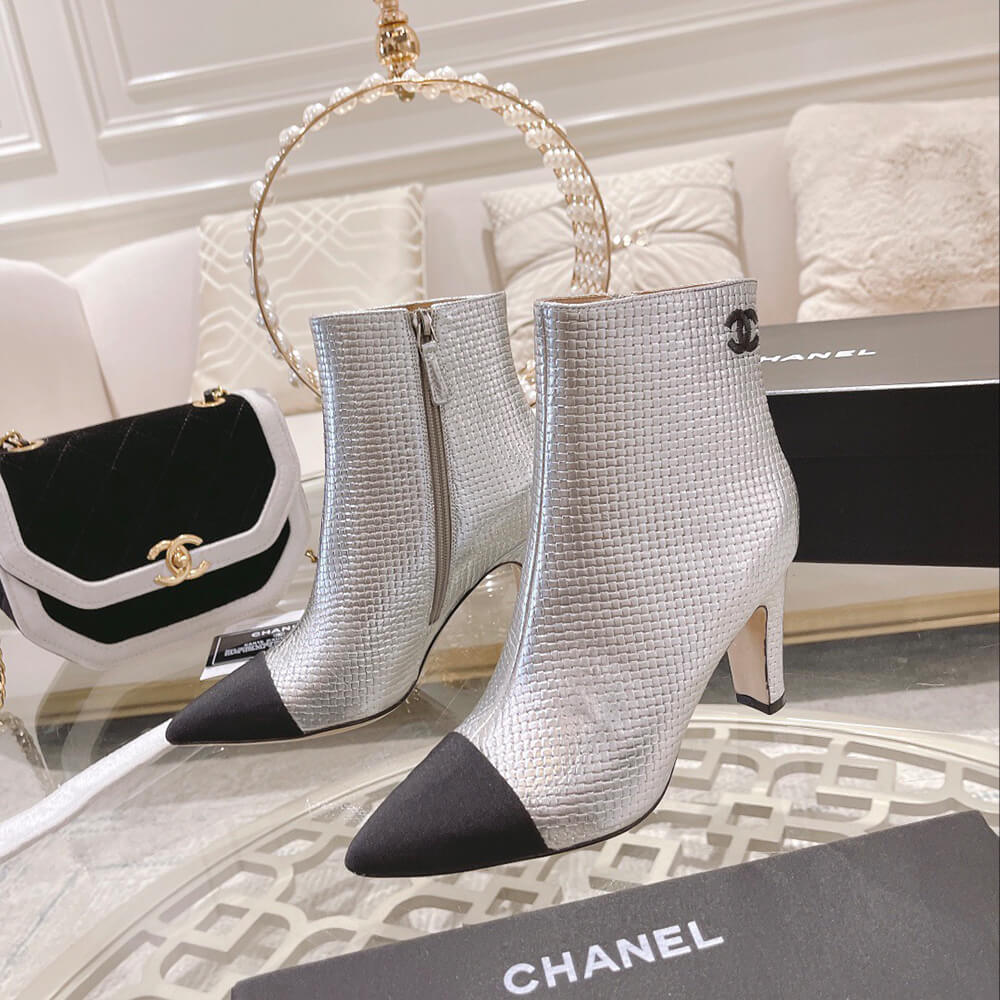 Ch**el ANKLE BOOT