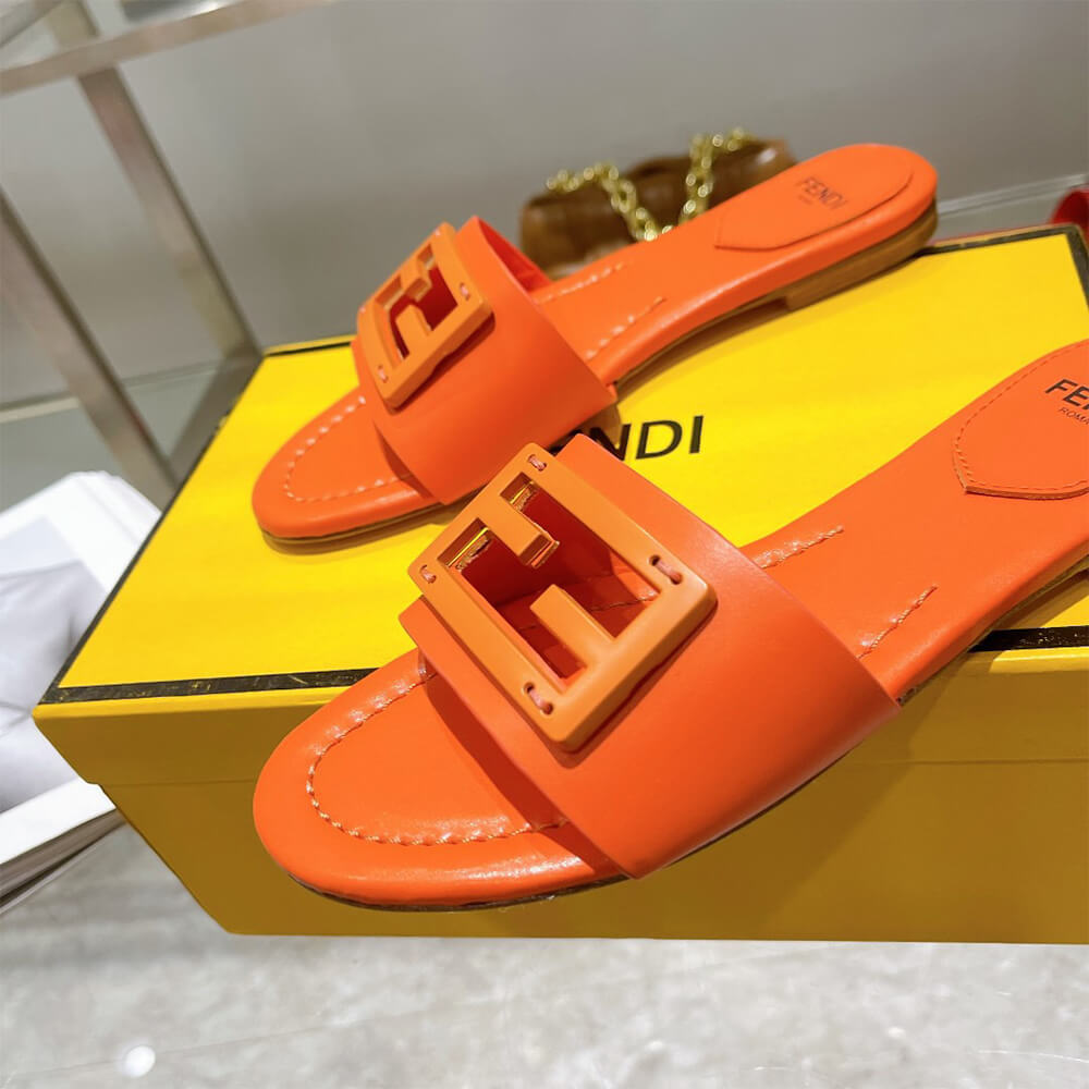 F**di Baguette Slides