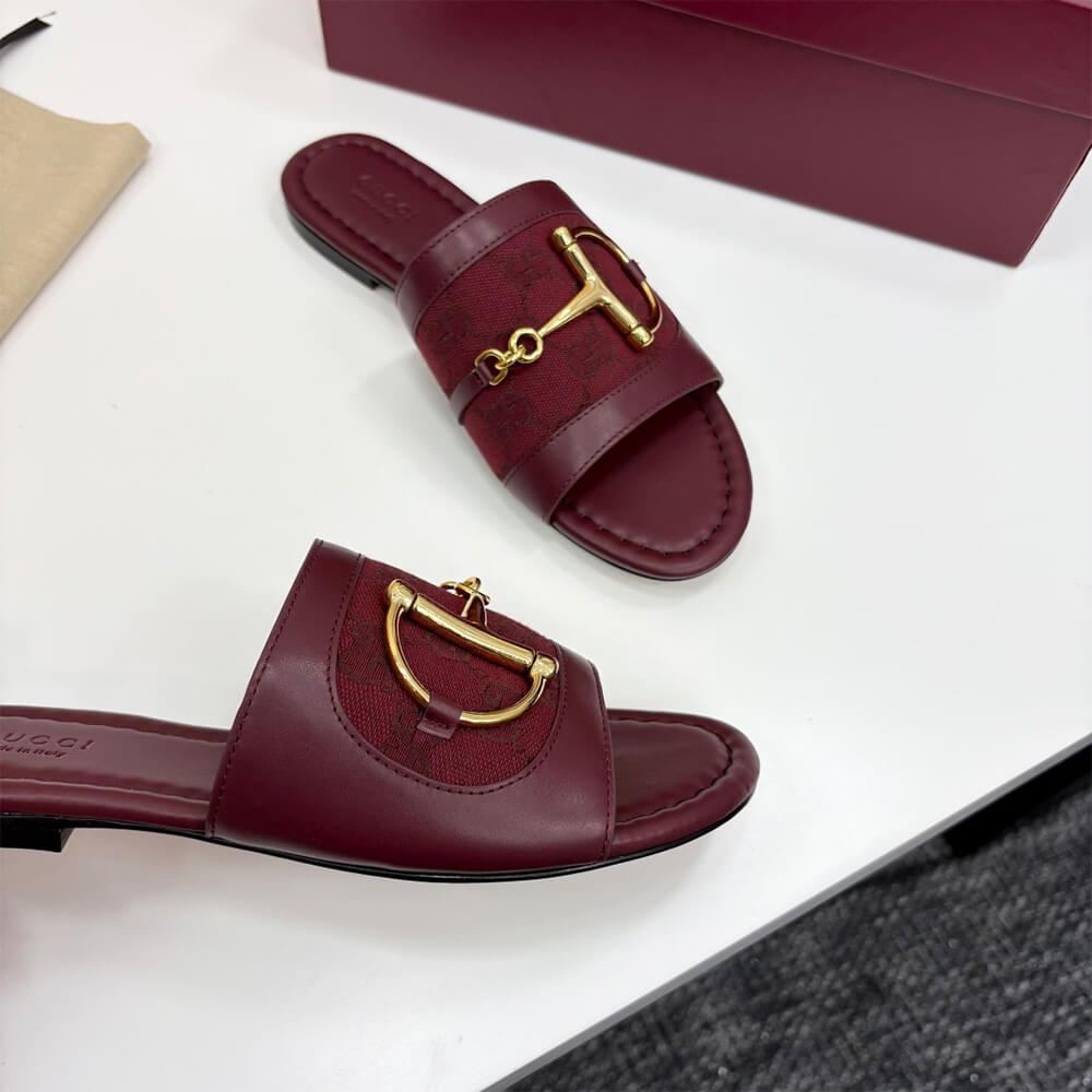 Gvc*1 Women’s slide sandal with Horsebit
