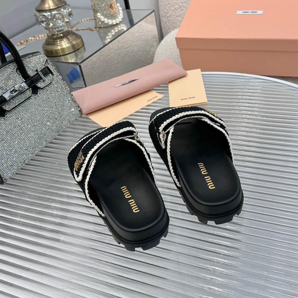 M1um1u Crochet knit slides