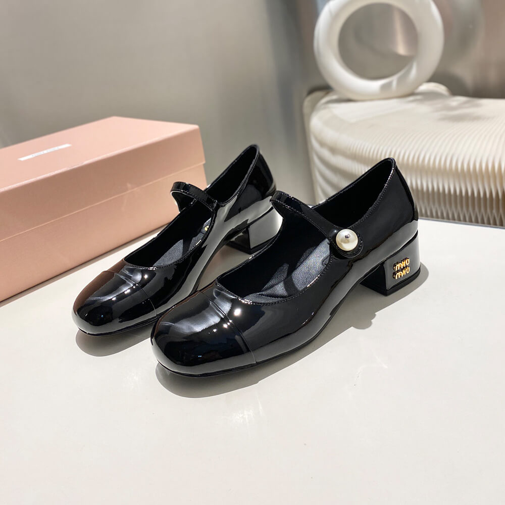 M1um1u Mary Jane pumps