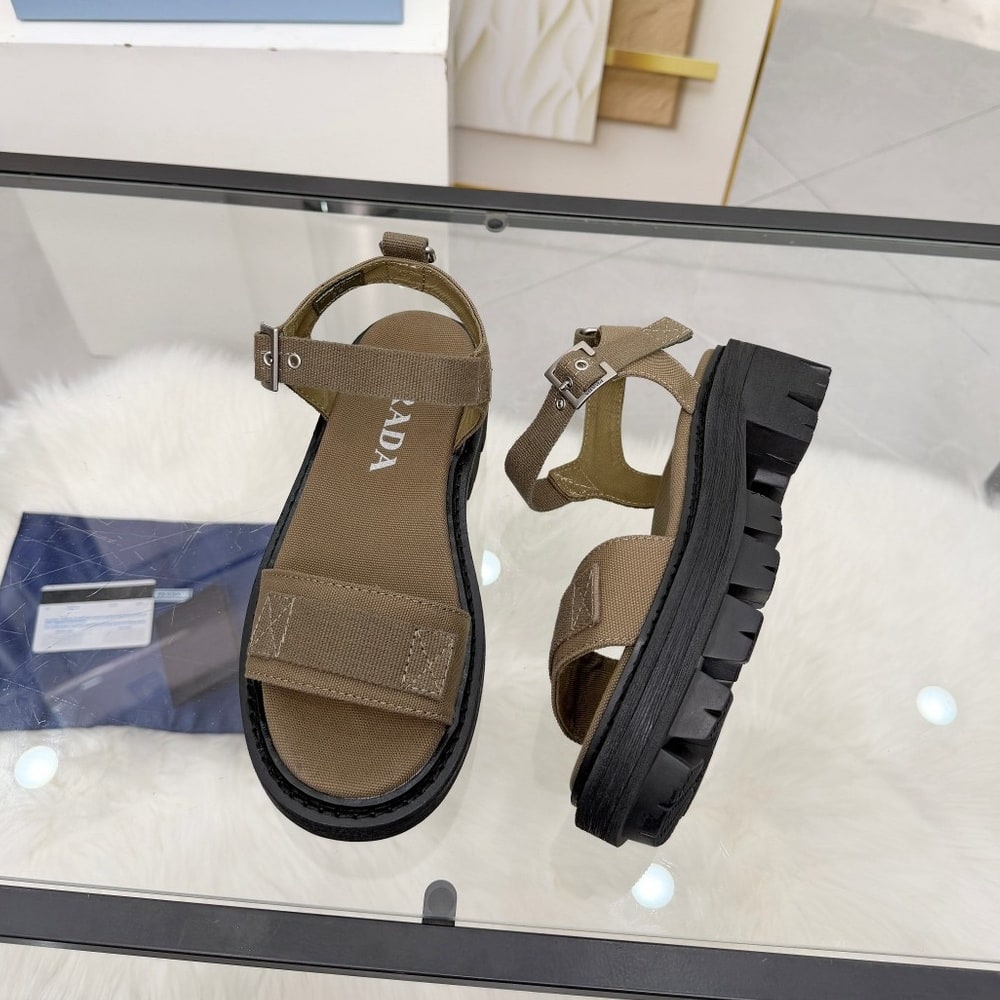 Pra*a Canvas sandals (EU SIZE 35-41)