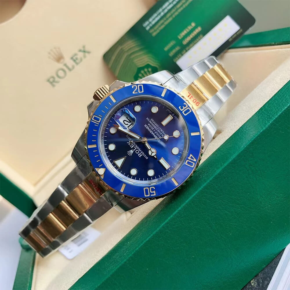 R01ex Submariner Date