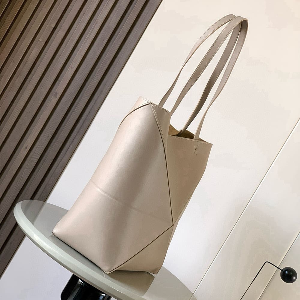 L0ew* Medium Puzzle Fold tote in shiny calfskin(HIGH-END GRADE)
