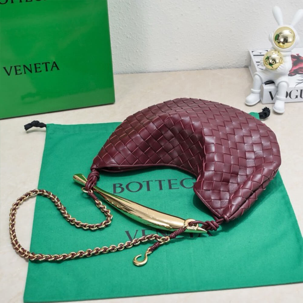 B0tt*ga Ven*ta Sardine With Chain