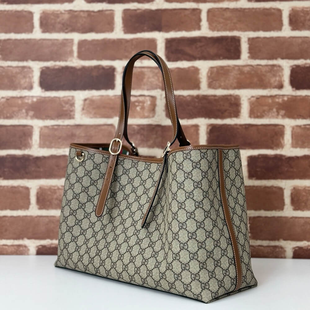 GG Emblem medium tote bag