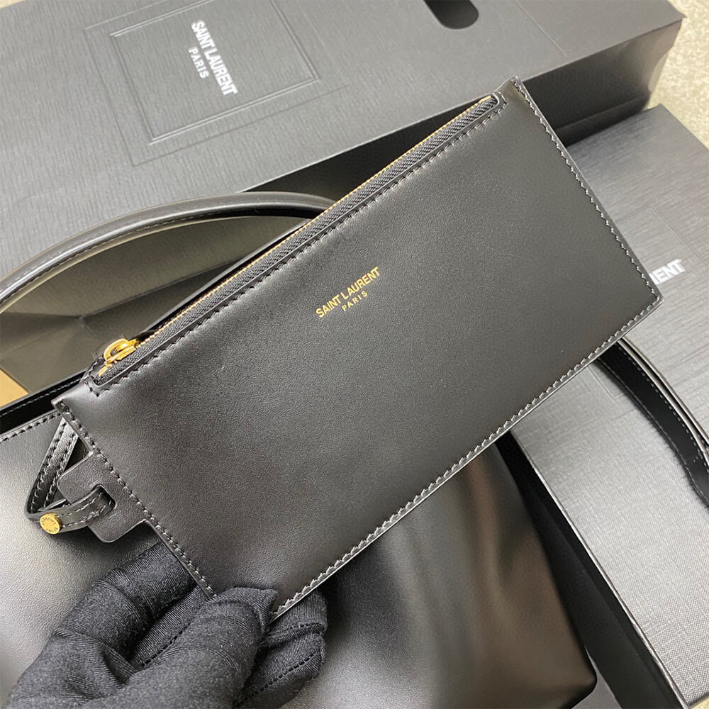 Y51 LE 37 small in shiny leather