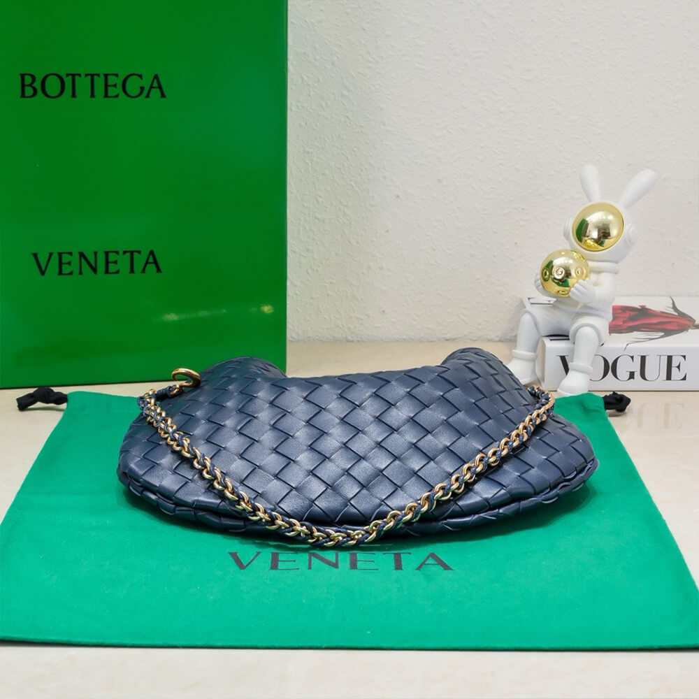 B0tt*ga Ven*ta Sardine With Chain