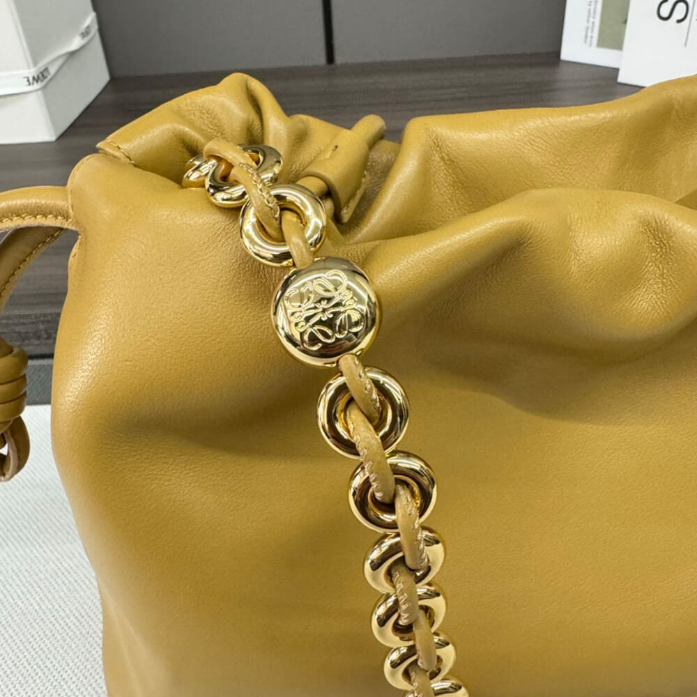 L0ew* Medium Flamenco purse in mellow nappa lambskin