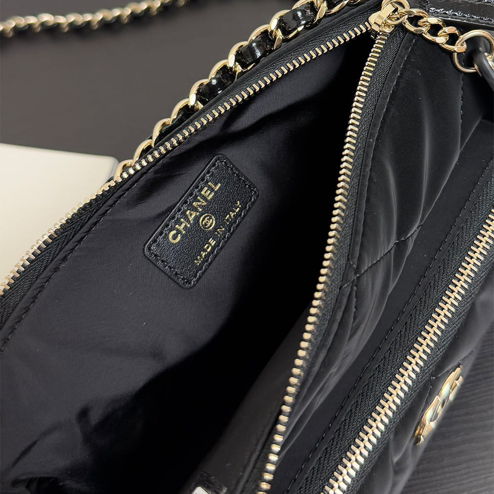 Ch**el CLUTCH WITH CHAIN(HIGH-END GRADE)