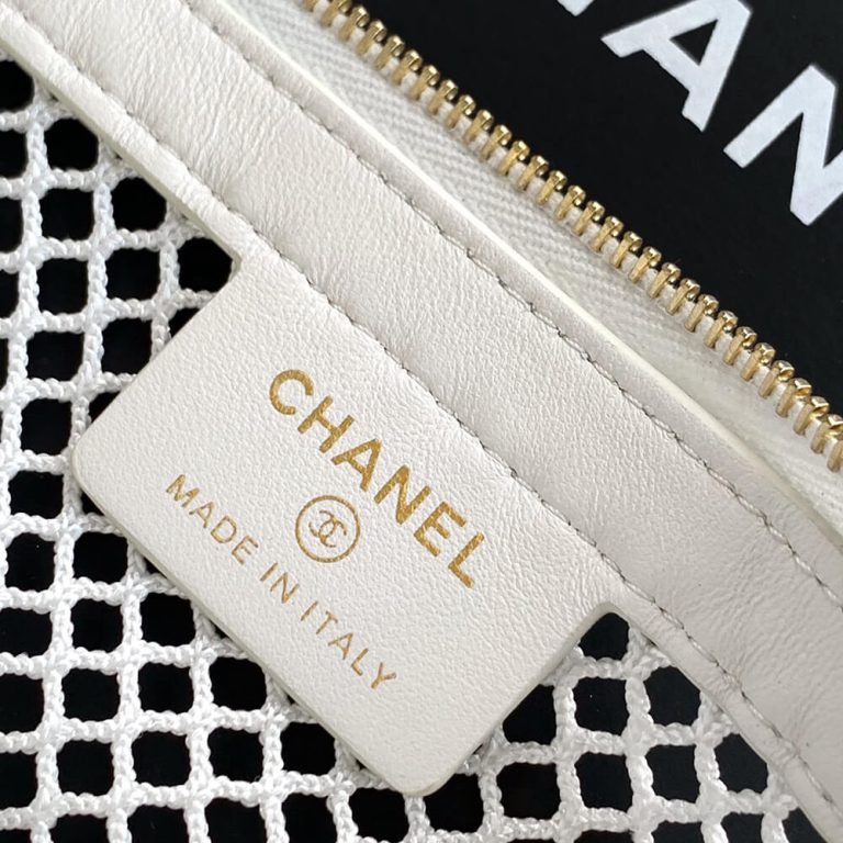 Ch**el Clutch with Chain(HIGH-END GRADE)